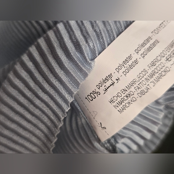 Zara Ruffle Top - Picture 6 of 7